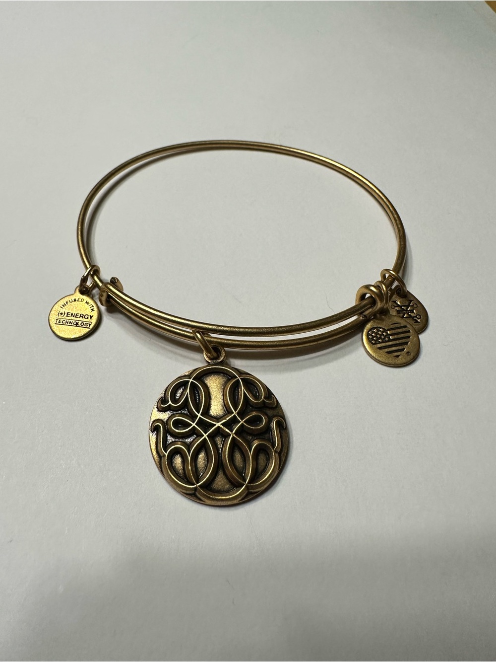 Alex and Ani Path of Life Gold Filigree Round Charm Adjustable Bangle Bracelet
